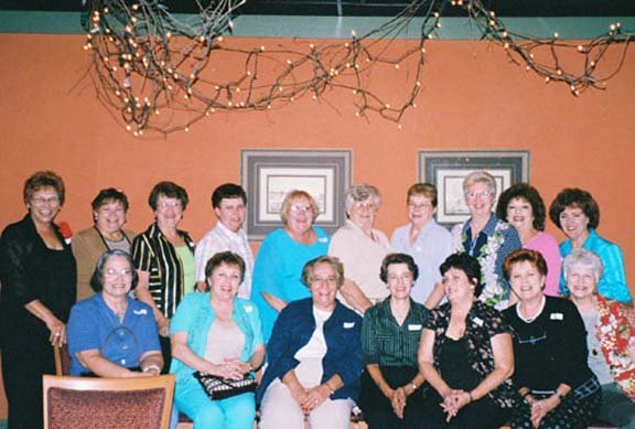 brhsclassof1957lunchbunch2.jpg