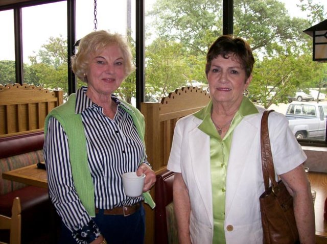 in09breakfast27.jpg