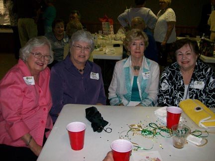 in09fishfry35.jpg
