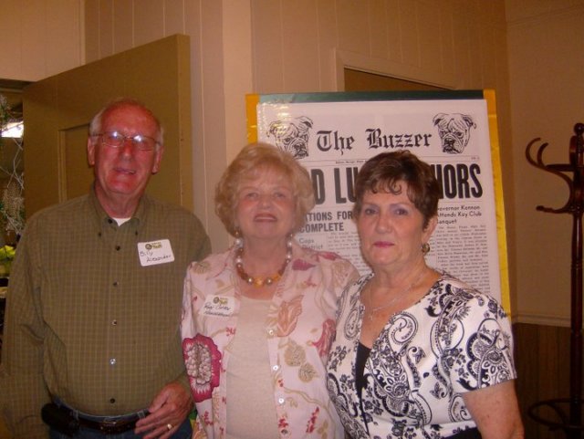 in09fishfry48.jpg
