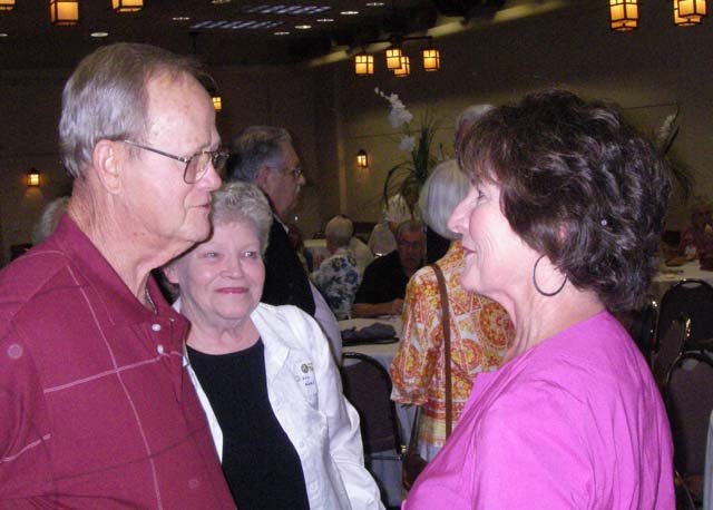 in09hospitalityroom44.jpg