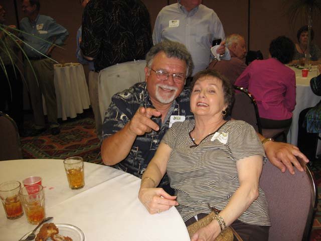 in09hospitalityroom82.jpg